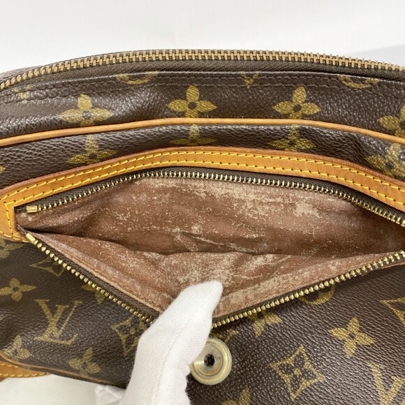 LOUIS VUITTON Brown Monogram Shoulder Bag